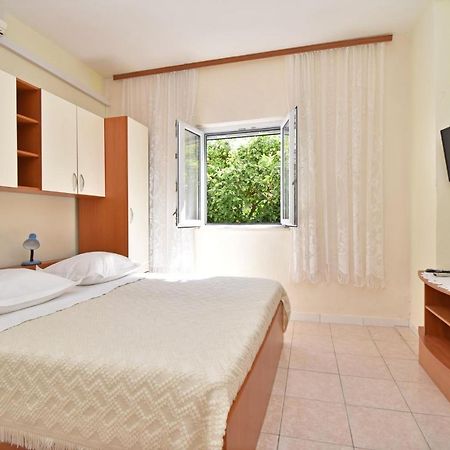 Jordan Apartments Tučepi Szoba fotó