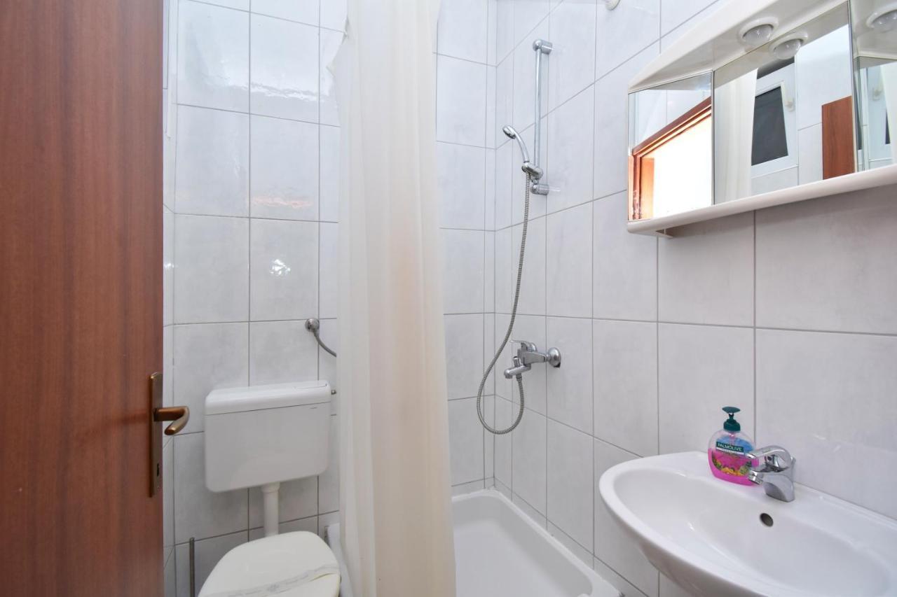 Jordan Apartments Tučepi Szoba fotó